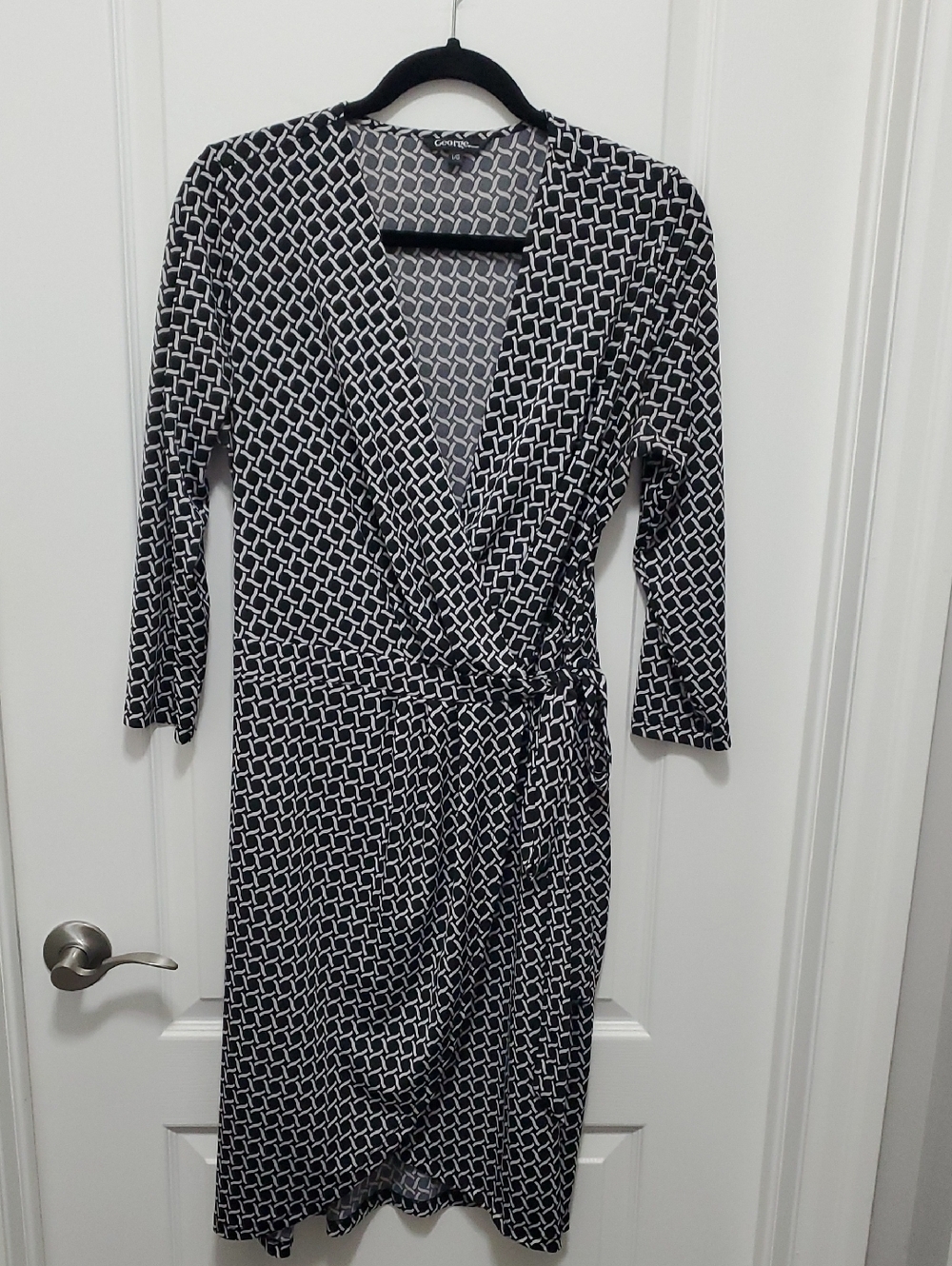 George Black and White Chain-Link Print Wrap Dress